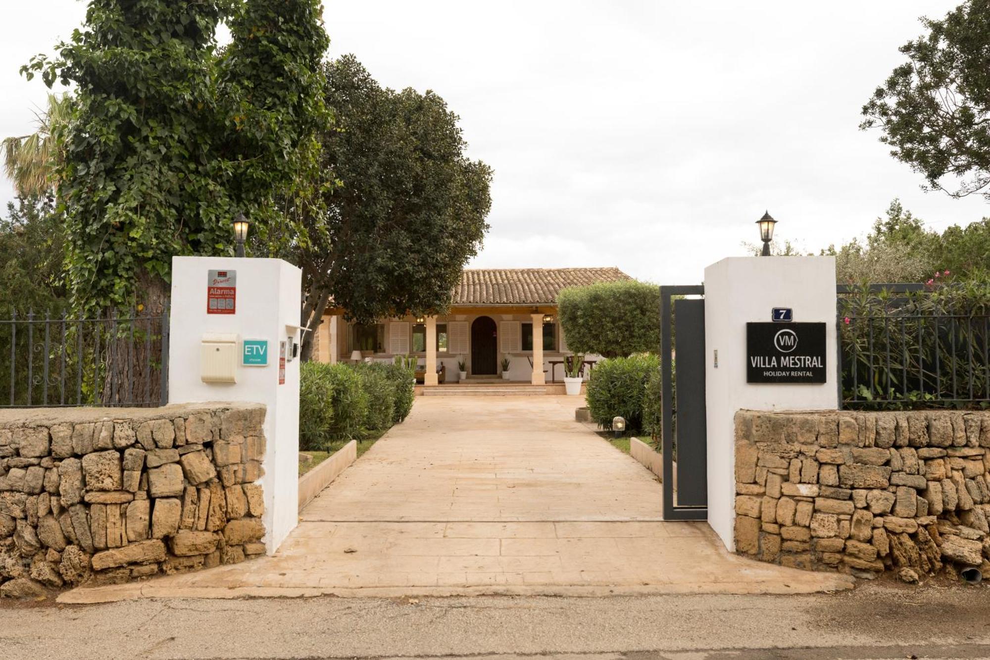 Villa Mestral Alcudia  Dış mekan fotoğraf